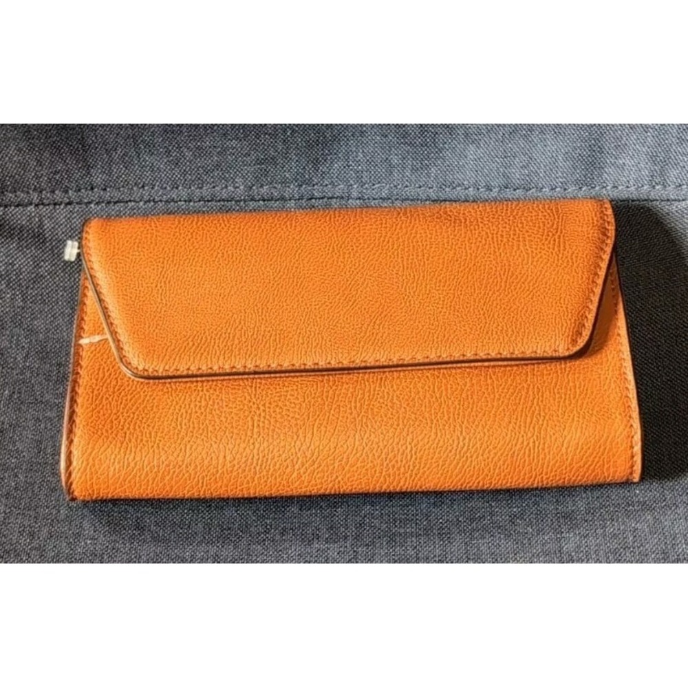UNIVERSAL THREAD  WALLET - brown